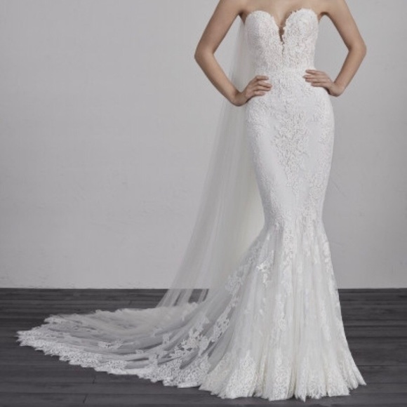 Pronovias Dresses & Skirts - Pronovias Wedding Dress